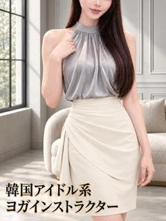 美脚ヨガインストラク