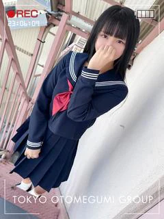 るな【黒髪ロング清楚系少女】