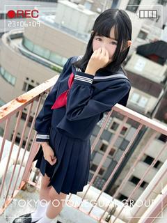 しろ【従順M極スリムロリ】