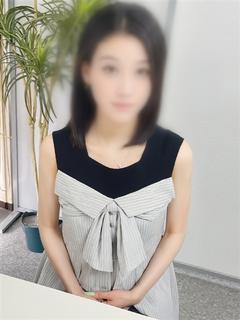 にの