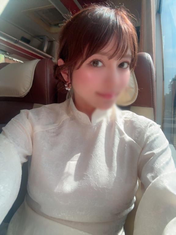 聖ほのか の 🤍性癖は個性🤍