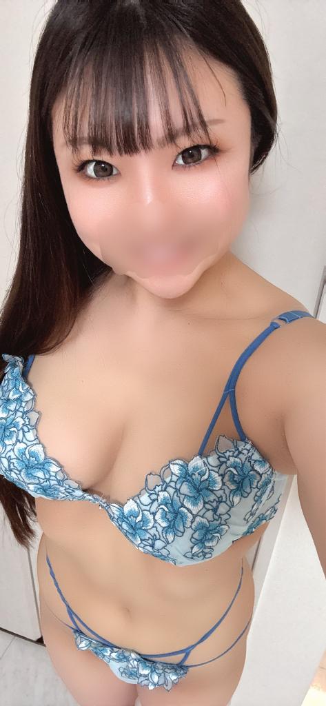 あゆ（花嫁） の 2人だけの時間過ごそ❤︎