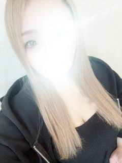 こなん