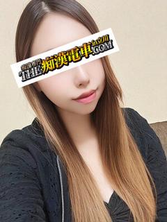 飯山満まき