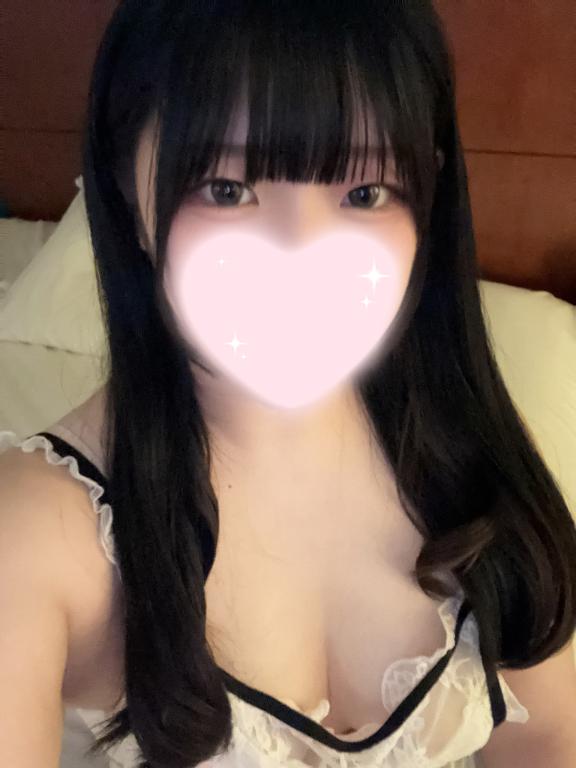 あすな の デビュー日です！！