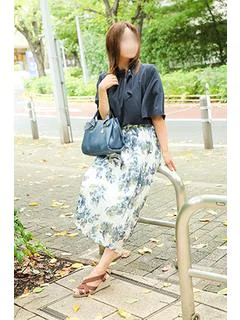 亜依