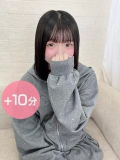 観月のん