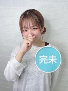 花咲りゆ【エコノミー】