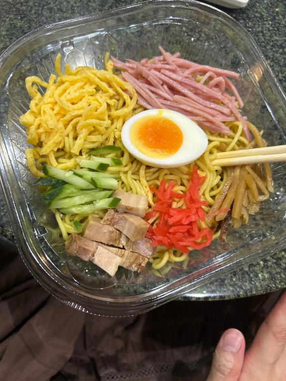 りか の ご飯もりもり