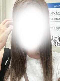 有里(ゆり)