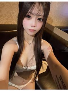 ももあ