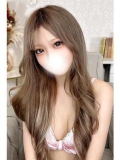 ももあ
