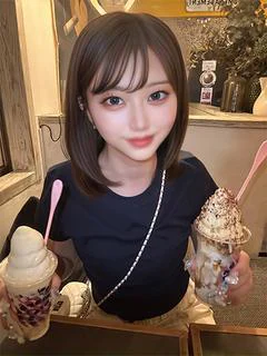 鈴白みゅう