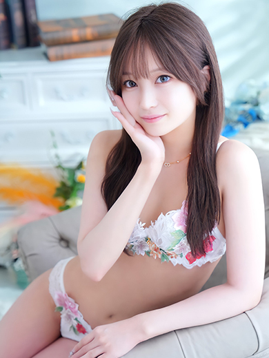 麻倉かなえ