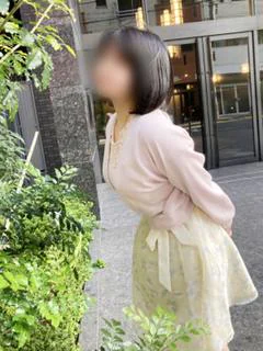 あきな