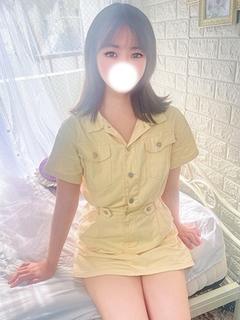 みい