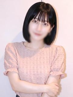 るん♡Eカップ美乳のボブヘア美女