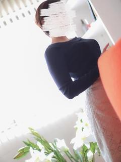 一ノ瀬麻衣(いちのせ...