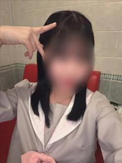 みい