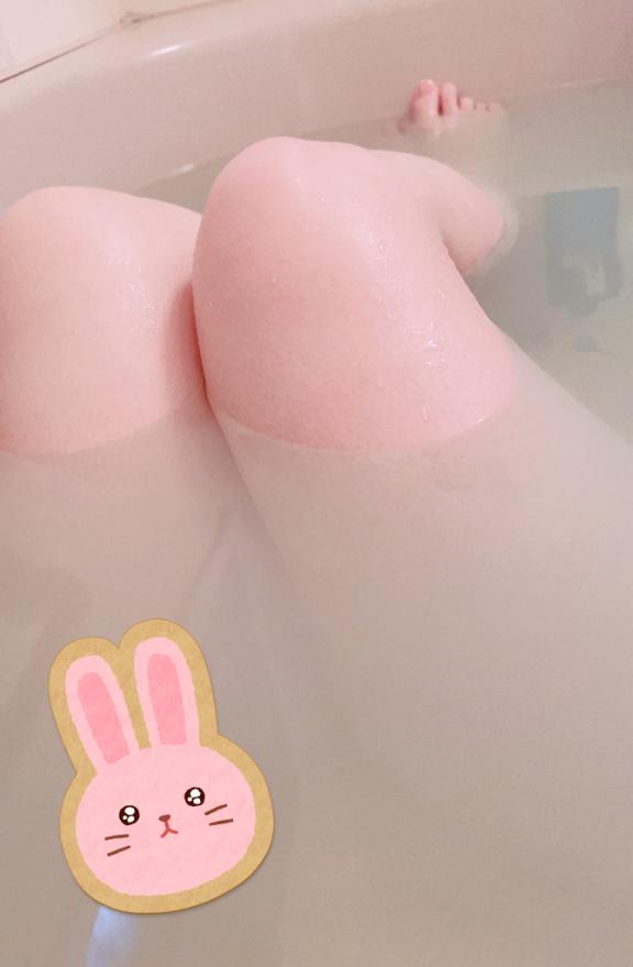 倉沢 里胡 の 湯船サイコー♡