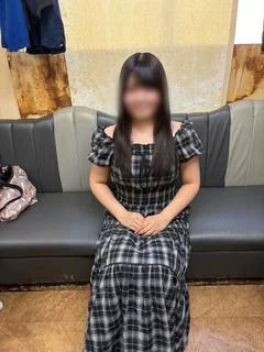あきな