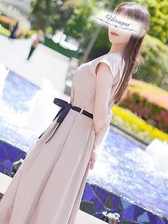 由奈