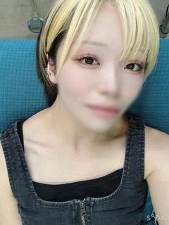 るり