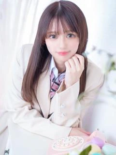 みな