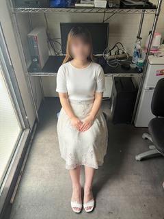 みい