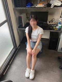 つき