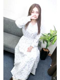 凪耶/なや