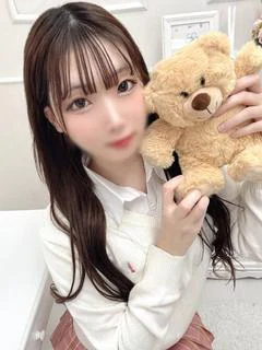 ななこ