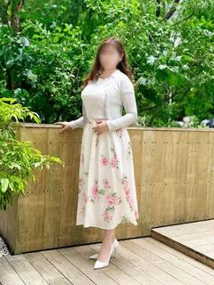 長谷川莉乃
