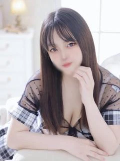 みい
