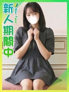 めるも☆童顔の清楚系美少女