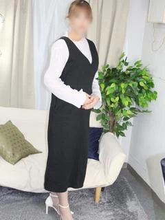 ななこ