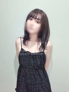 仲みり
