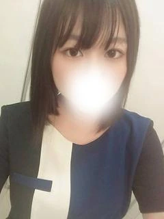 椎名あやみ