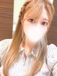 ヒトミ