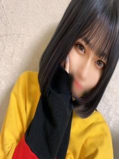 新人るあな