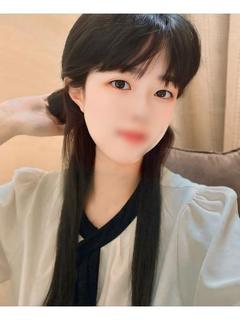 新人りね