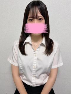 鳴海　ゆあ