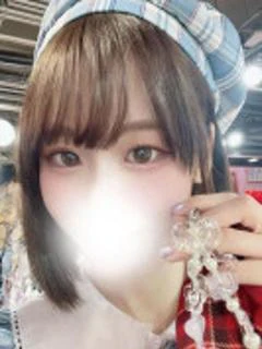 ユイナ