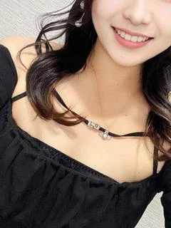 野川えな