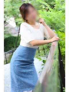 みいな