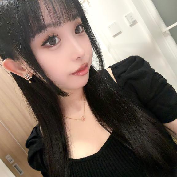 海-Umi の 🥨れいなちゃん生存確認🥨