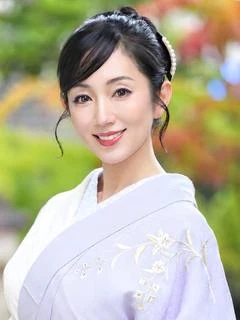 月島もも 1