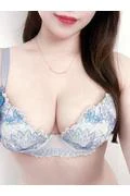 月乃ひな (24)