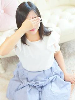 香坂 菜々