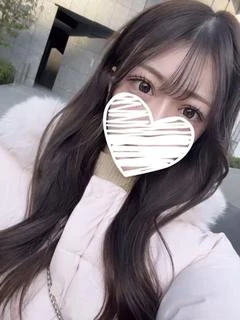 夢咲めめ